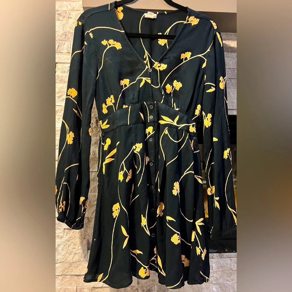 Billabong Black Long Sleeve Floral Button Dress with Yellow Print